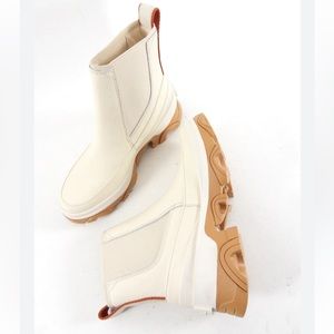 Nwt Sorel Ivory Brex Ankle Boot 
MISS YOU VINTAGE
Size6.5
